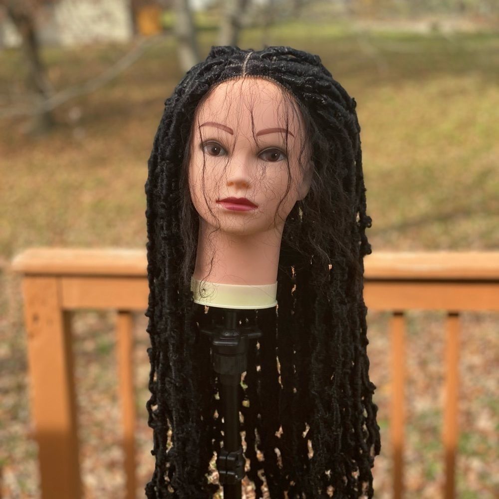 Butterfly locks on a full frontal lace wig